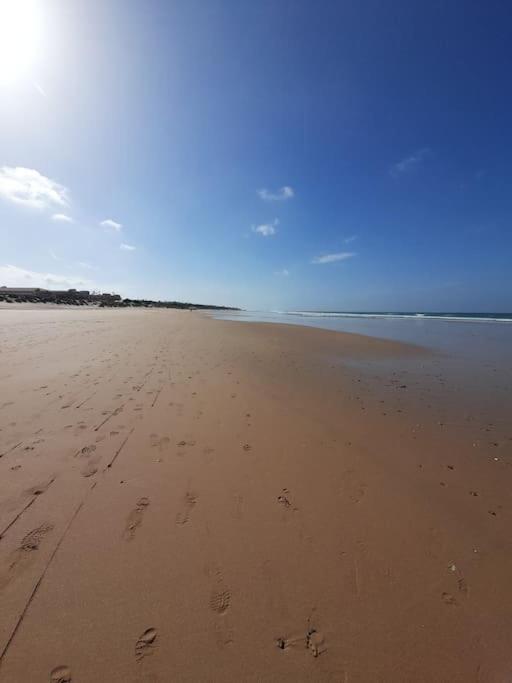 Apartamento Playa La Barrosa Chiclana de la Frontera Bagian luar foto