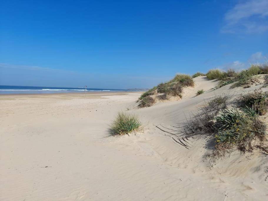 Apartamento Playa La Barrosa Chiclana de la Frontera Bagian luar foto