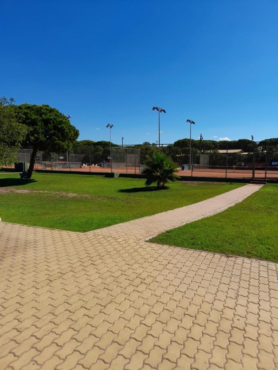Apartamento Playa La Barrosa Chiclana de la Frontera Bagian luar foto